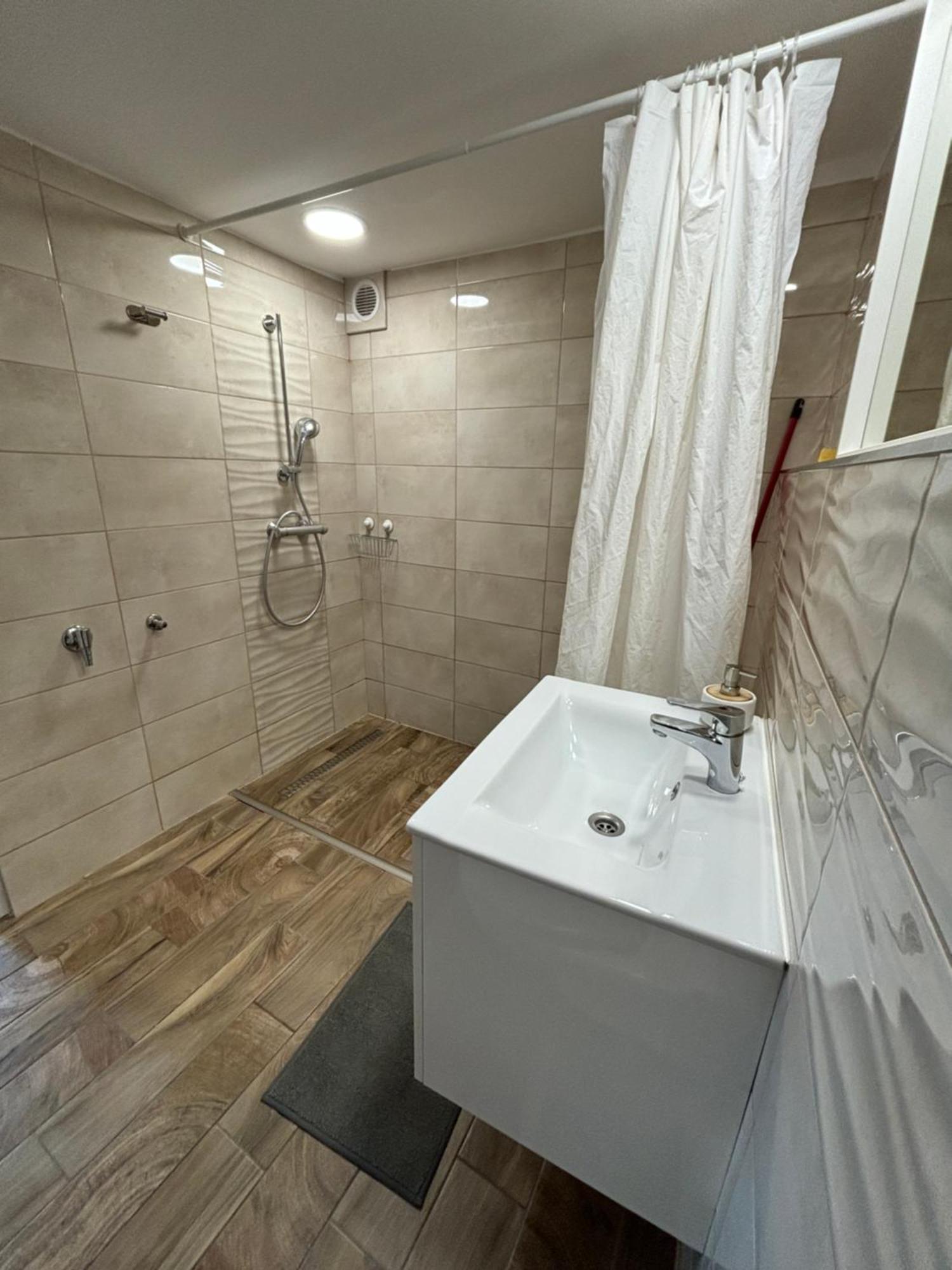 Benjamin Apartman บูดาเปสต์ ภายนอก รูปภาพ